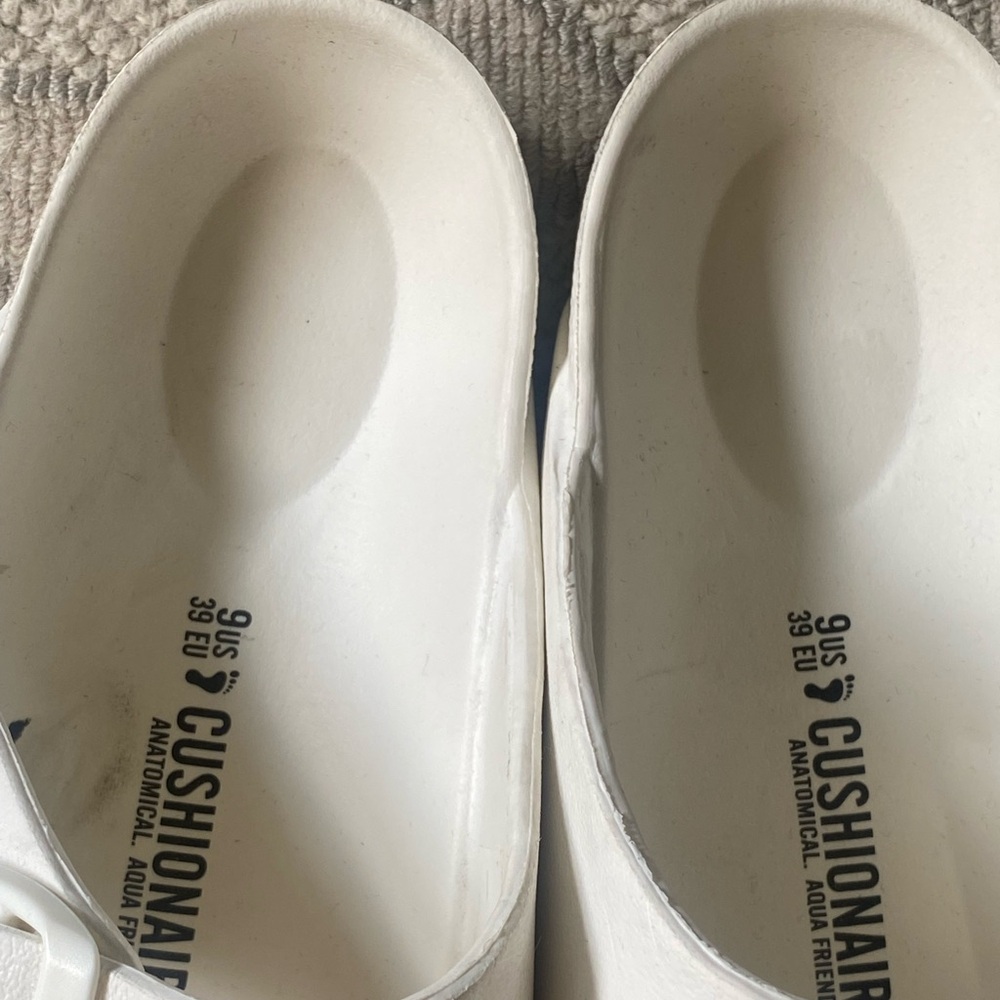 Cushionaire White EVA Sandals - Picture 8 of 11